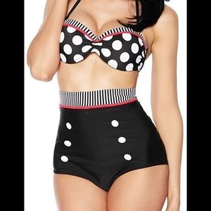 Pin up style bikini